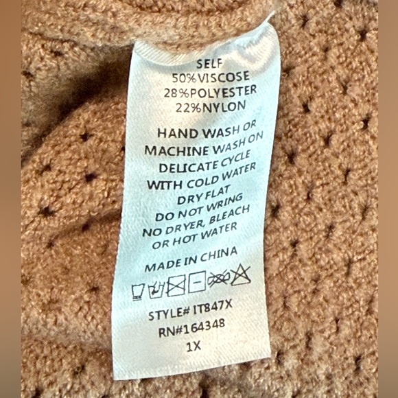 Chic Soul Size 1X Allstar Sweater, Beige Plus Size NWOT - Picture 10 of 10